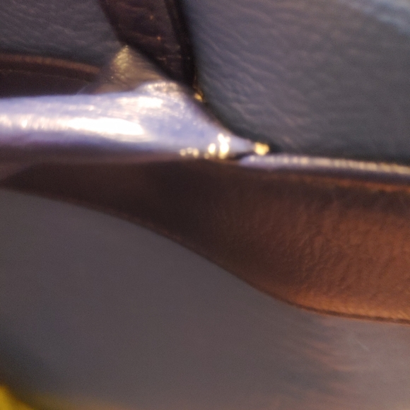 Blue back pack - Picture 7 of 11